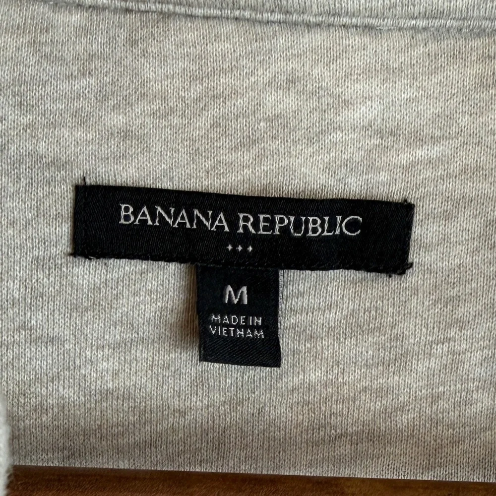 Banana Republic Men's Oatmeal Beige Zip-Up Sweater Jacket size Medium Preppy